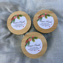 Load image into Gallery viewer, All-Natural Soy Wax Candle with Cinnamon, Orange & Balsam Fir Essential Oils – Holiday Christmas Scent in 4 oz Jar | Eco-Friendly & Aromatic