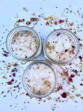 Load image into Gallery viewer, Natural home spa bath soak for relaxation and skin nourishment
