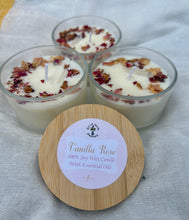 Load image into Gallery viewer, Vanilla Rose Soy Wax Candle with Rose Petals and Clear Quartz – Handcrafted Eco-Friendly Candle in a Glass Jar with Bamboo Lid. Made from Natural Soy Wax for a Clean, Long-Lasting Burn, Offering a Sweet Floral Fragrance. Perfect for Relaxation, Aromatherapy, and Thoughtful Gifts.