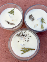Load image into Gallery viewer, Cedarwood &amp; Sage Soy Candle | Clear Quartz Crystal Candle | 4 oz Glass Jar Candle
