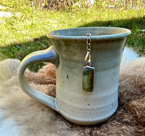 Spiritual Labradorite tea strainer with stainless steel tea ball, perfect for witchy decor and enhancing your intuitive tea experience.