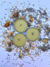 Load image into Gallery viewer, Calendula and lavender skin balm offering deep hydration for dry, rough skin.
