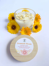 Load image into Gallery viewer, Creamsicle Dream Soy Candle | Sweet Orange, Ylang Ylang &amp; Patchouli | Clear Quartz Crystal
